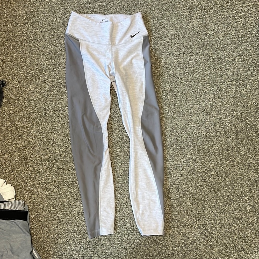Women’s Nike Leggings